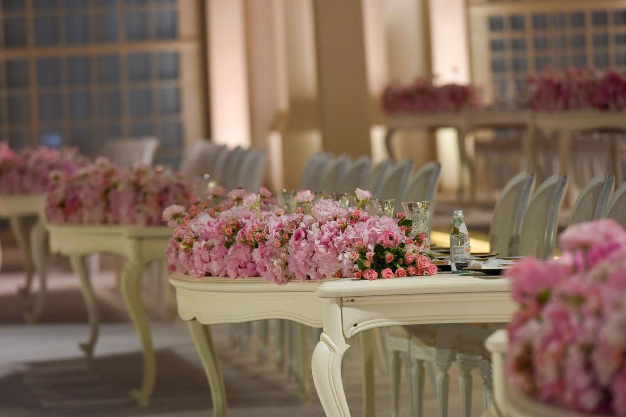 The Ritz-Carlton, Doha Hotel Exterior photo Wedding reception