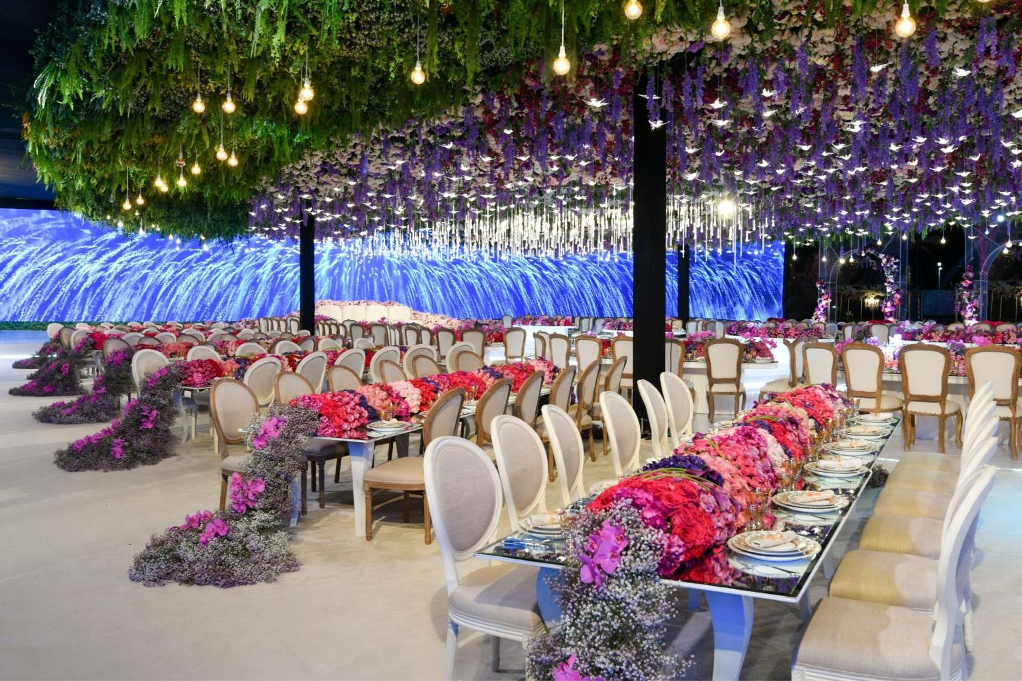 The Ritz-Carlton, Doha Hotel Exterior photo The interior of the tent