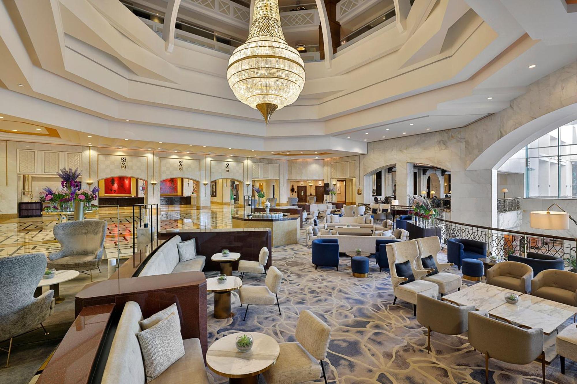 The Ritz-Carlton, Doha Hotel Exterior photo The lobby