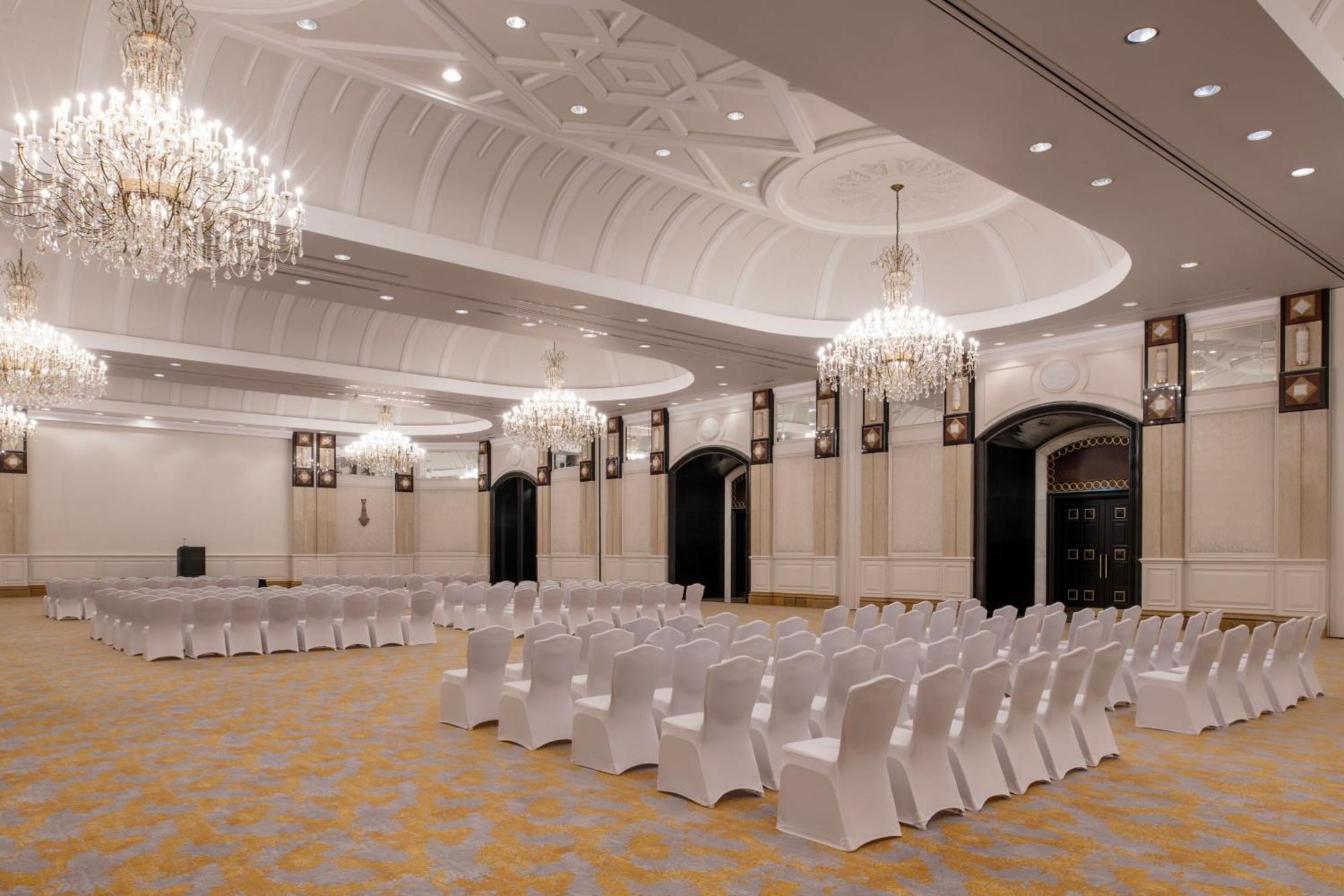The Ritz-Carlton, Doha Hotel Exterior photo The ballroom