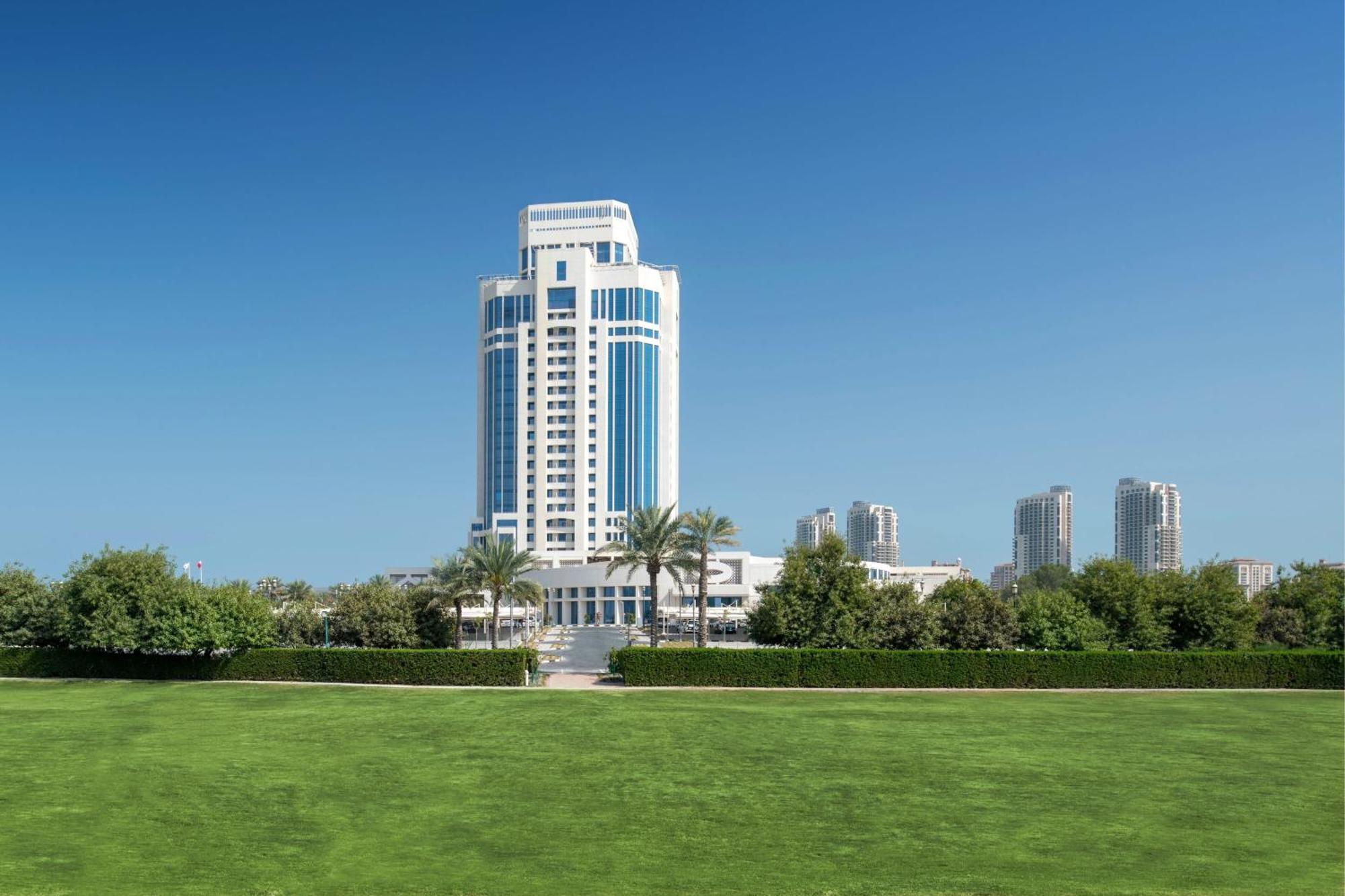 The Ritz-Carlton, Doha Hotel Exterior photo The Oberoi Dubai