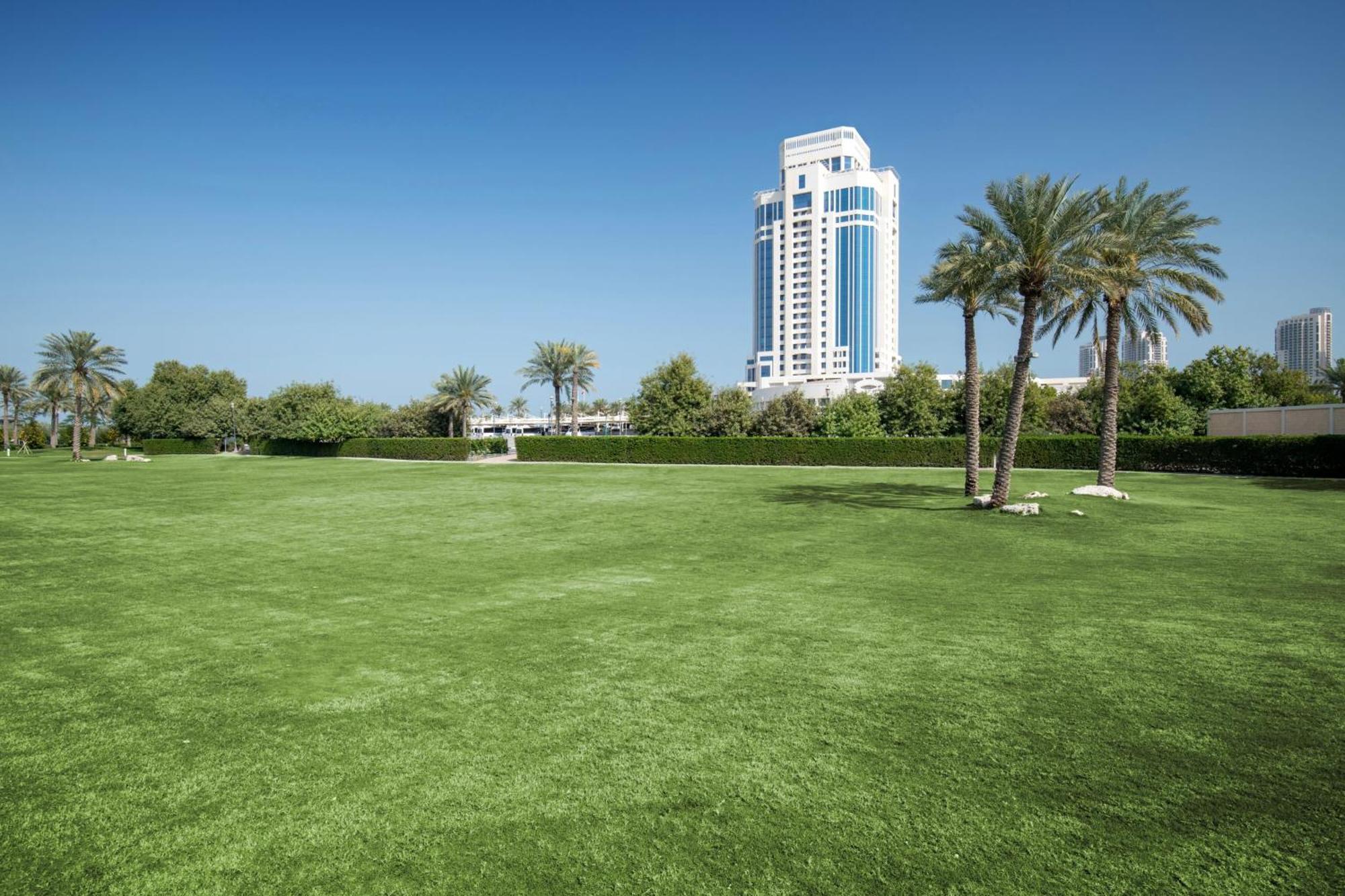 The Ritz-Carlton, Doha Hotel Exterior photo Dubai Polo & Equestrian Club
