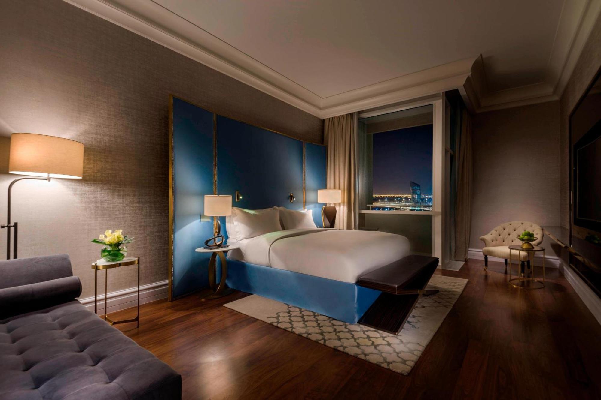The Ritz-Carlton, Doha Hotel Exterior photo A bedroom at the Mandarin Oriental, Munich